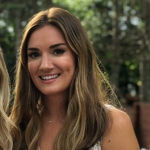 Meet your Posher, Courtney